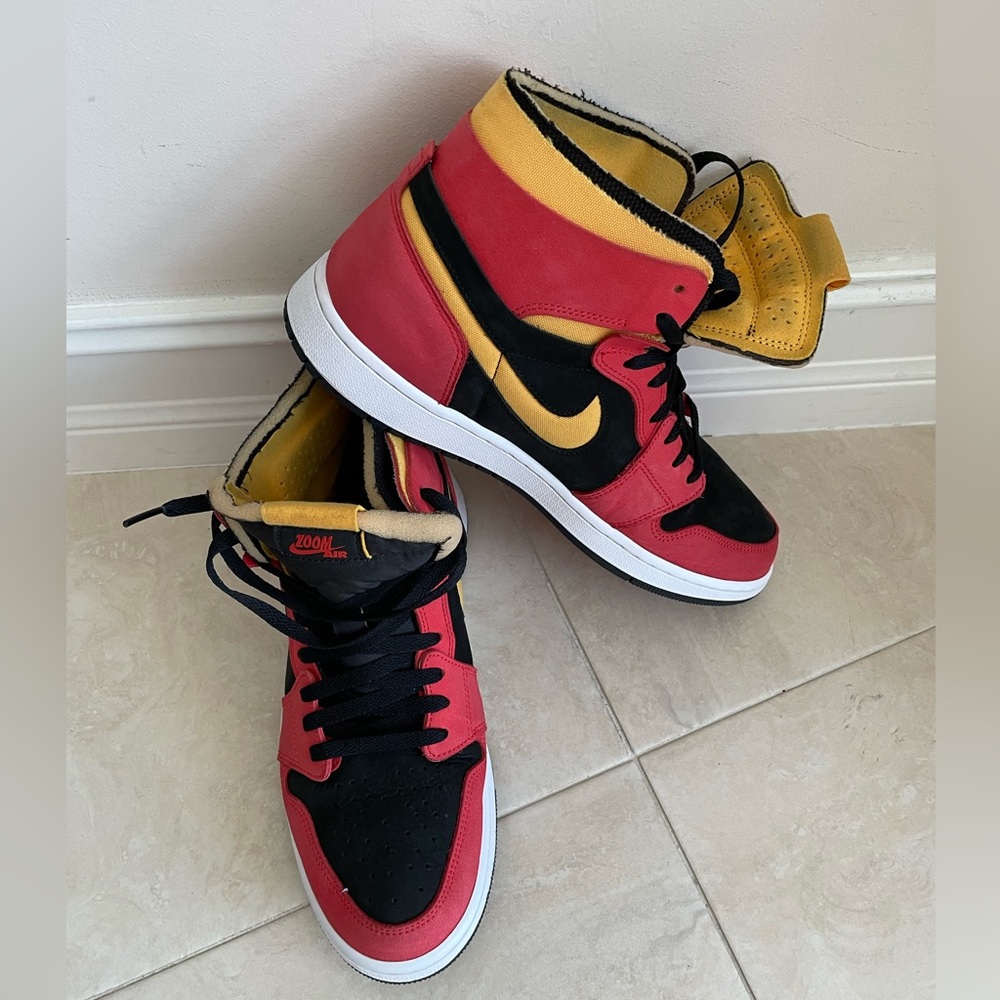 Jordan 1 - Zoom - Like New - Size 11 - No Box